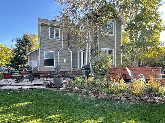 2nd image of 513 Cambridge Dr