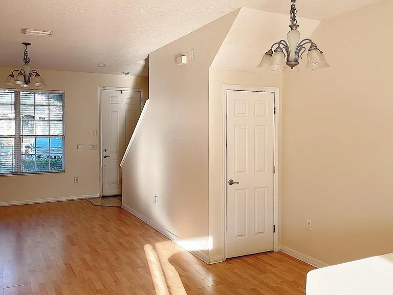 12748 Country Brook Ln — Photo 8