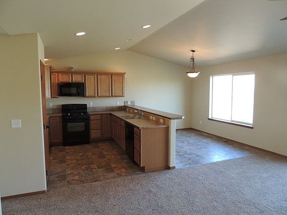 2nd image of 609 Wheatland Ct