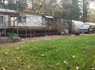 285 Madrona Dr, Cave Junction, OR 97523