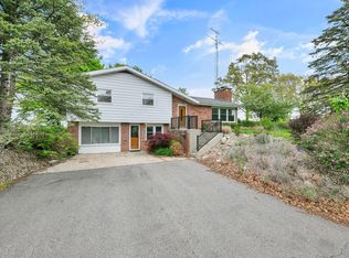 27234 Curtis Dr, Edwardsburg, MI 49112