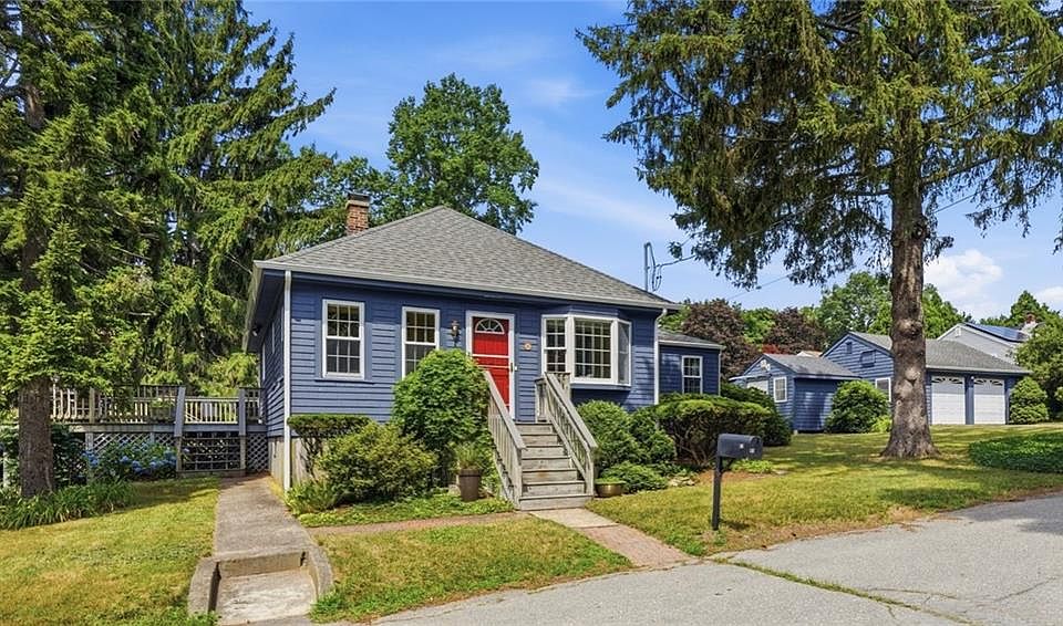 1st image of 16 Brown Ave