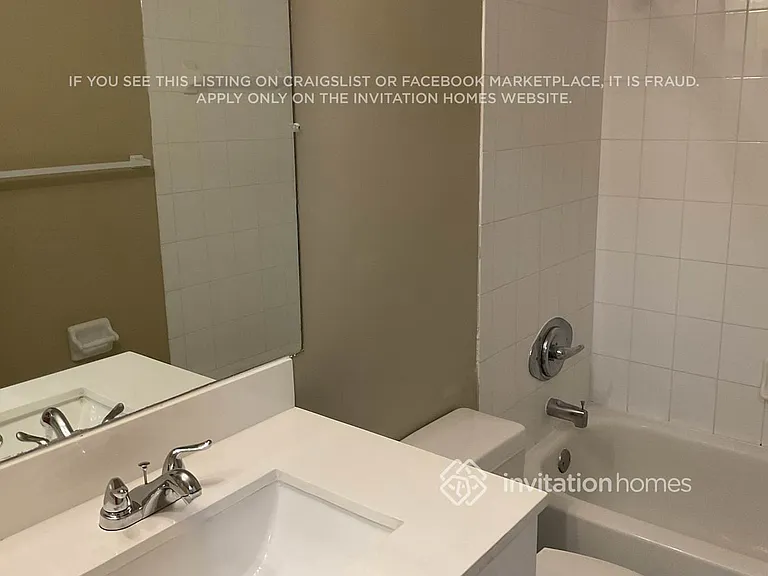 21919 Philmont Ct — Photo 19