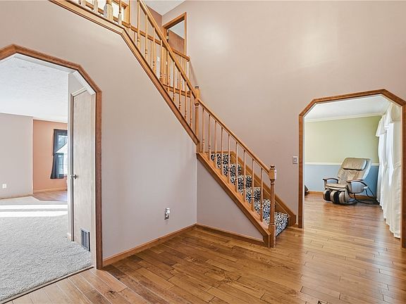 3rd image of 2501 Tumbleweed Ln