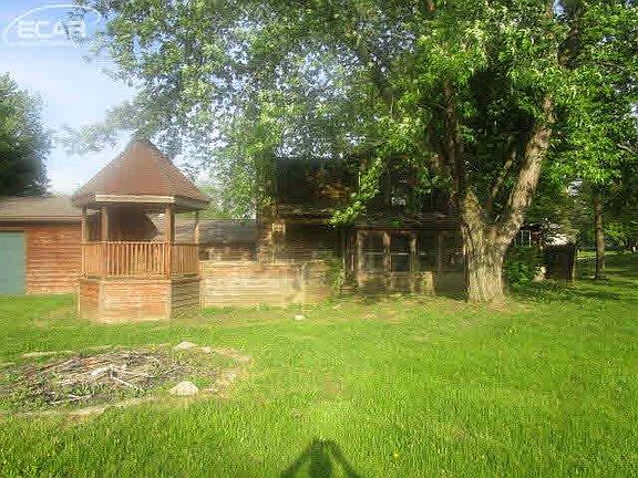 5th image of 5086 Lakewood Dr