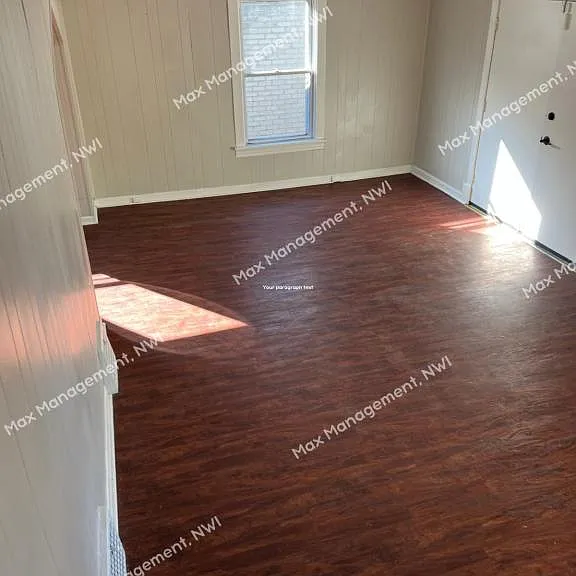 824 Merrill St — Photo 3