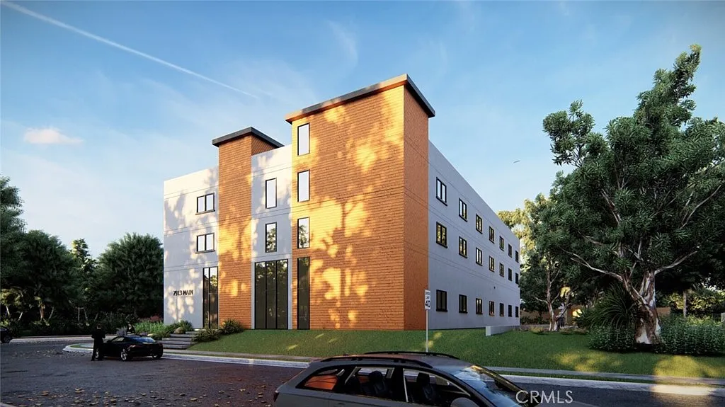 7913 S Main St #317 photo 1