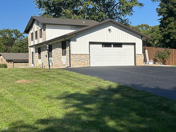 3rd image of 105 Byram Blvd