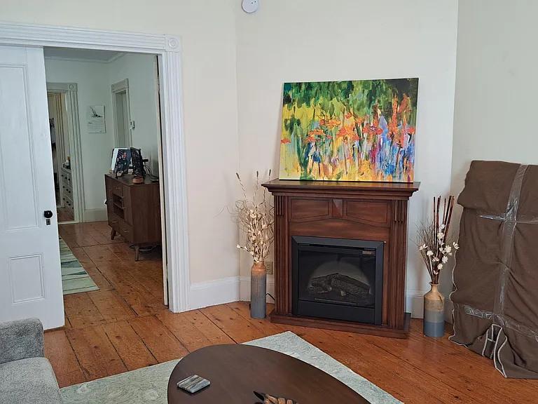 16 E Elm St #1 — Photo 17