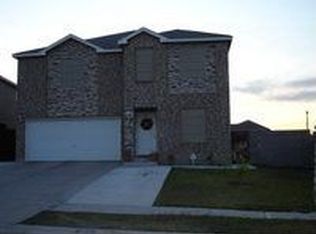 616 Pinos Cir, Laredo, TX 78043