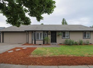 3381 Cherokee Dr, Springfield, OR 97478