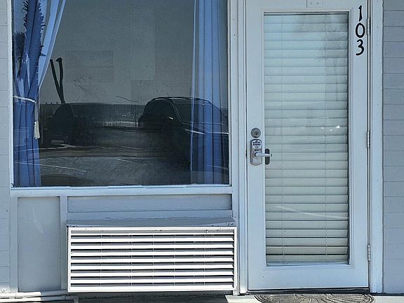 3rd image of 1233 Atlantic Ave #1030