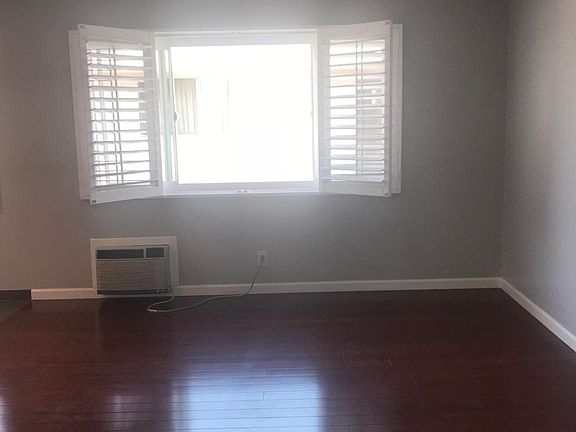 4th image of 315 N Hillcrest Blvd APT 20