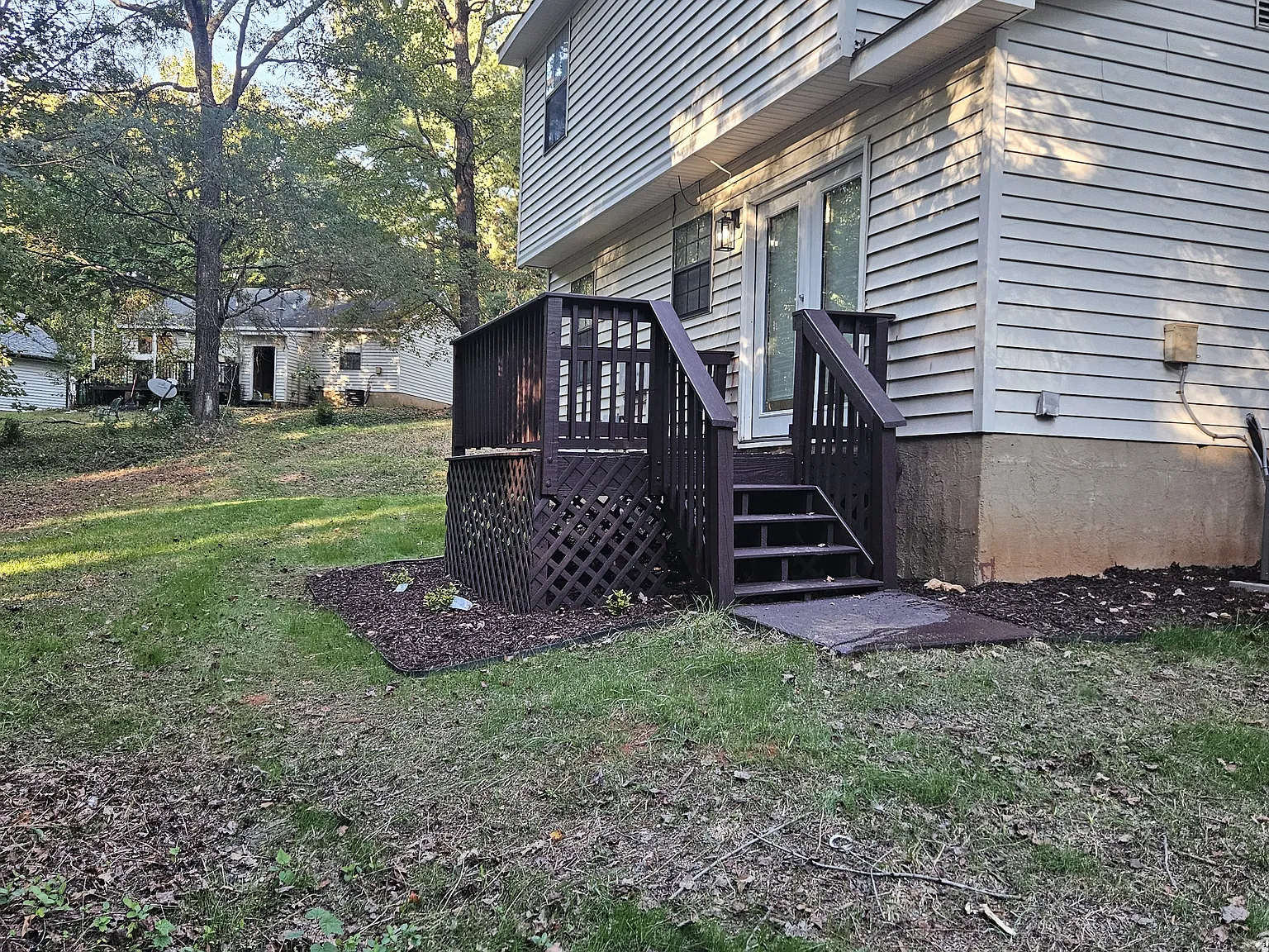 3 bed, 2.5 bath, 1368 sqft, $1,950 — Photo 3