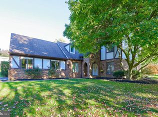 60 Country Ct, Landisville, PA