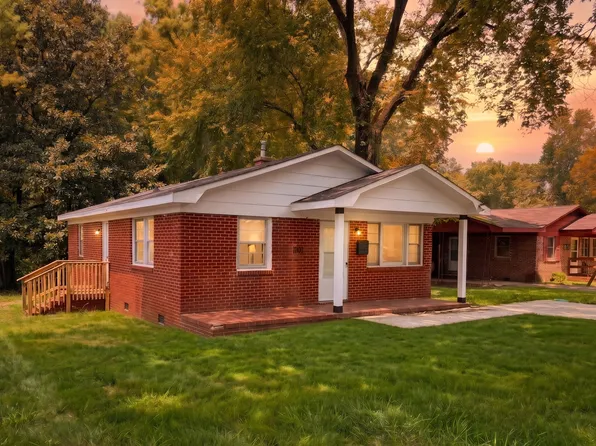 1101 Fontana St, Fayetteville, NC 28301