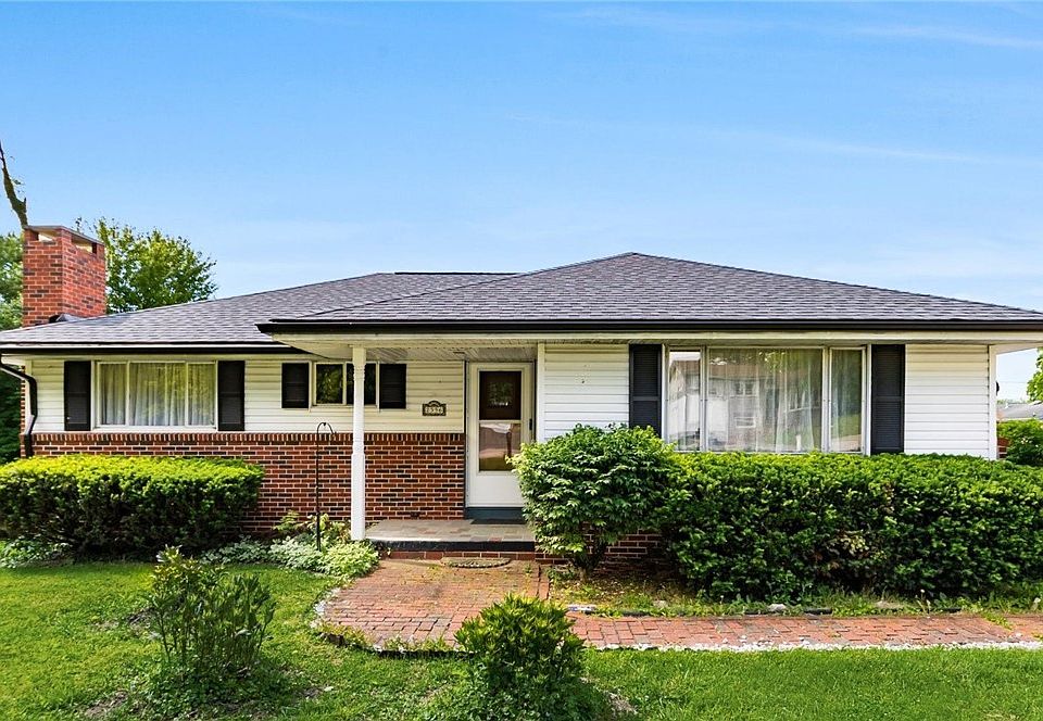 1st image of 2336 Bonnair Dr