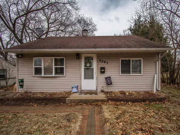 2247 Vanderburg St, Lake Station, IN 46405