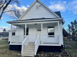 244 N Main St, Walworth, WI 53184