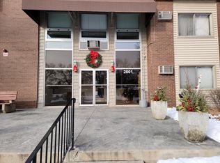 2801 Flag Ave N APT 317, New Hope, MN 55427