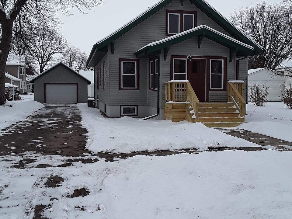 Blacktop drive, new porch