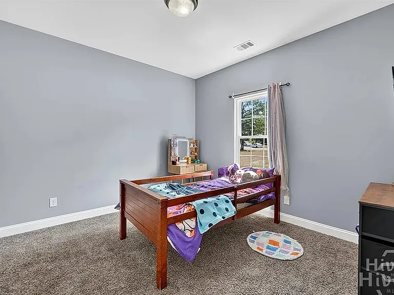 160 Huger St — Photo 24