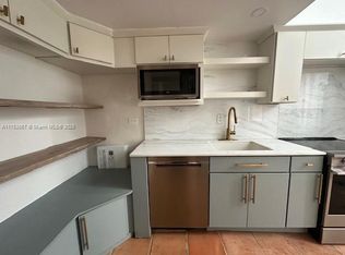 2801 Florida Ave APT 214, Miami, FL 33133