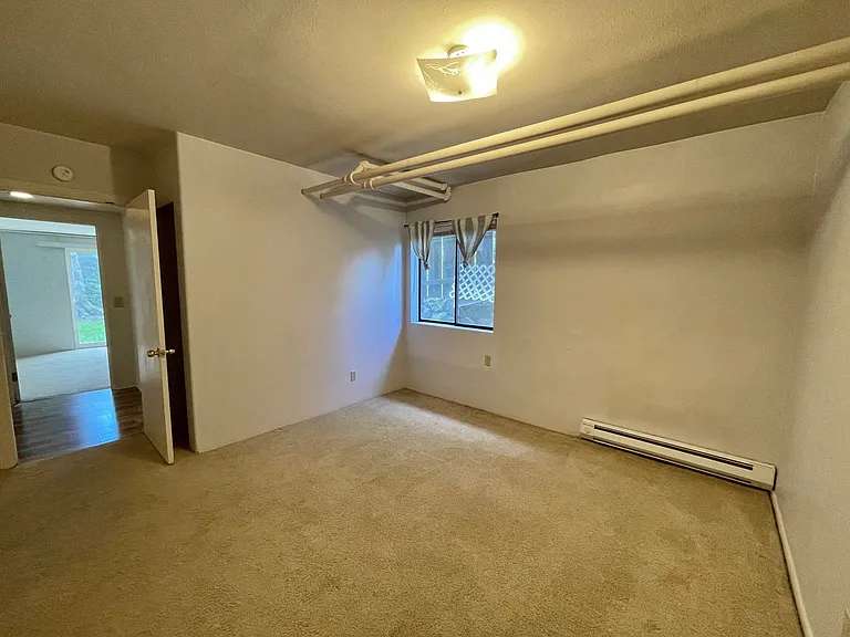 2111-13 Nob Hill Ave N #2111A-21131/2 — Photo 18
