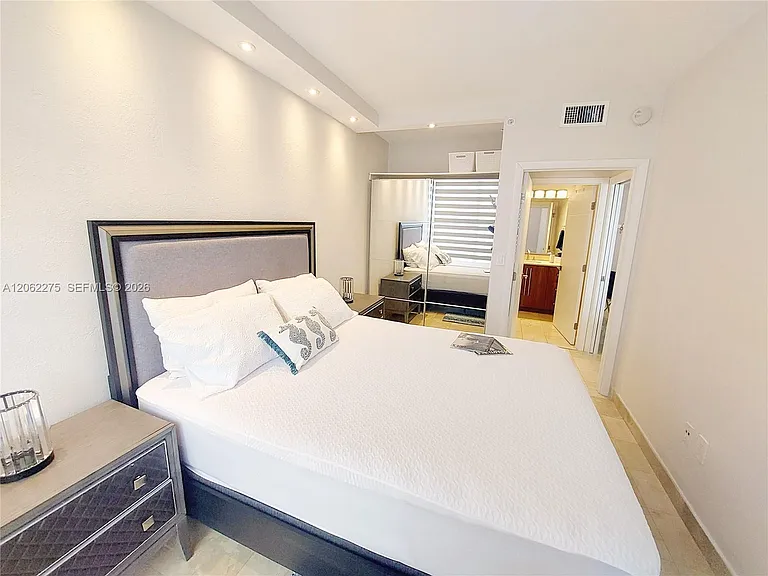 6365 Collins Ave #905 — Photo 21