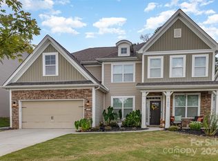 11066 River Oaks Dr NW, Concord, NC 28027