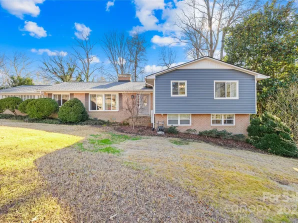 3801 Bellevue Ter, Gastonia, NC 28056