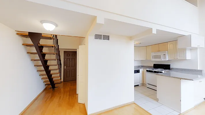 Rented by Modern Spaces | media 10