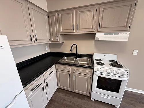 846 S Diamond St #5 Photo 1