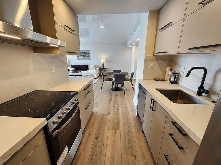 1720 Harrison St #16B — Photo 7
