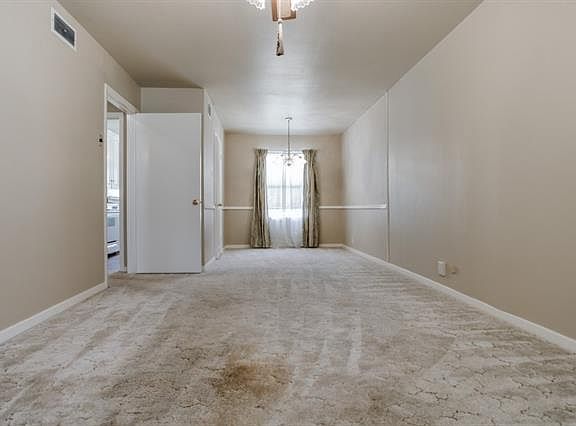 4th image of 1216 Glenwood Dr