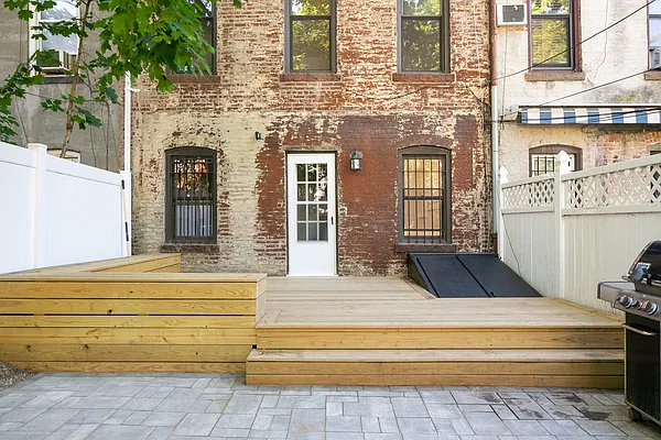 Rented by Corcoran | media 12