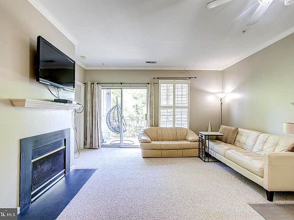 3rd image of 3501 Piney Woods Pl #204A