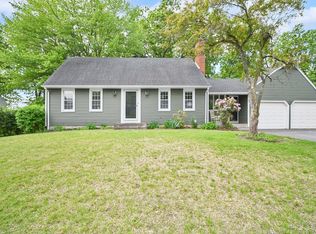 4 Sparkle St, Enfield, CT 06082