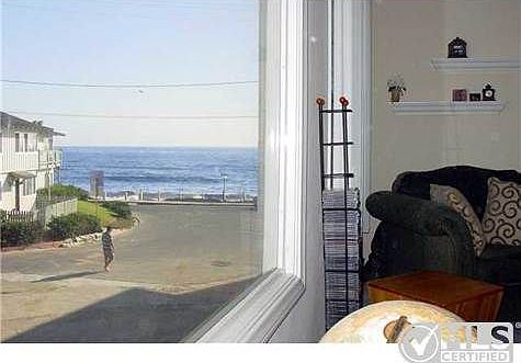 5th image of 215 Bonair St Unit 3