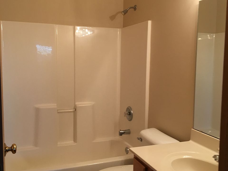1st image of 866 Harvard Dr #B