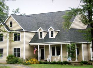 10534 Conde Rd, Marshall, VA 20115