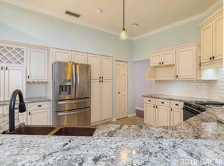 10002 SW 75th Way, Gainesville, FL 32608