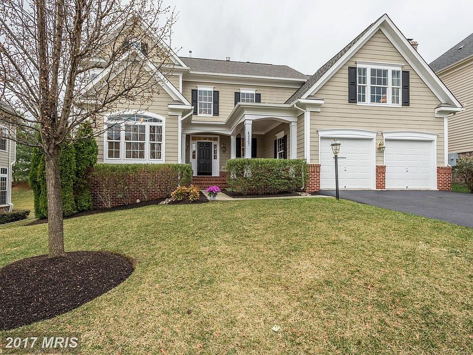 Unique Front Porch Elevation