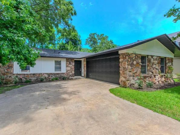 5809 Woodview Dr N, Sherwood, AR 72120