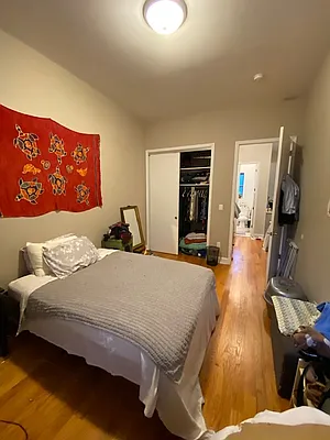 Rented by Mdays Realty | media 17