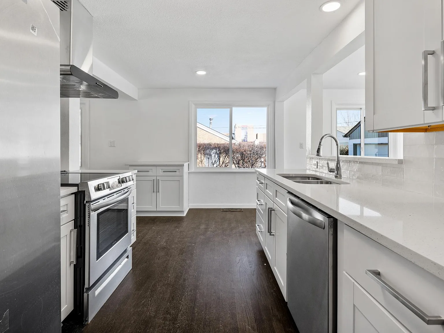 3 bed, 1531 sqft, $3,850 — Photo 4