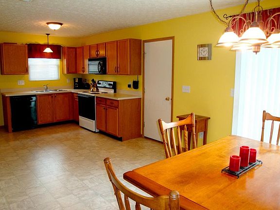 5th image of 8282 Altair St Unit 242