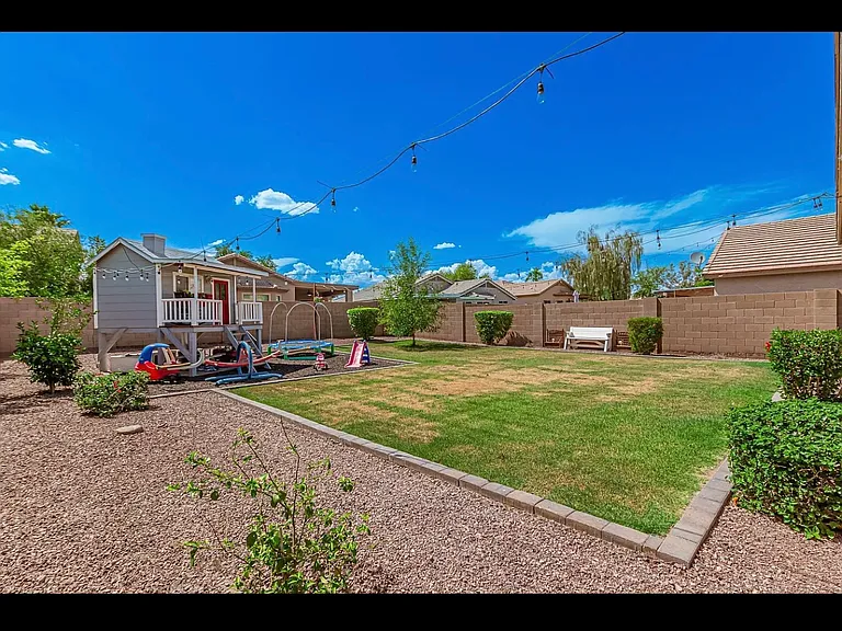 14744 N 132nd Dr — Photo 38