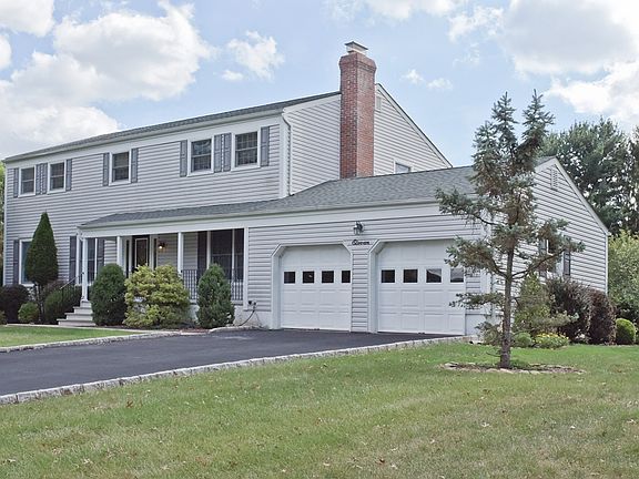 2-Car Garage