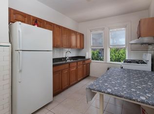 4511 Union St, Flushing, NY 11355